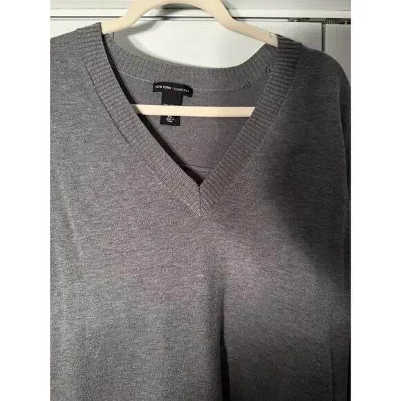 New York & Company Women's XL Gray Sweater - Picture 3 of 6